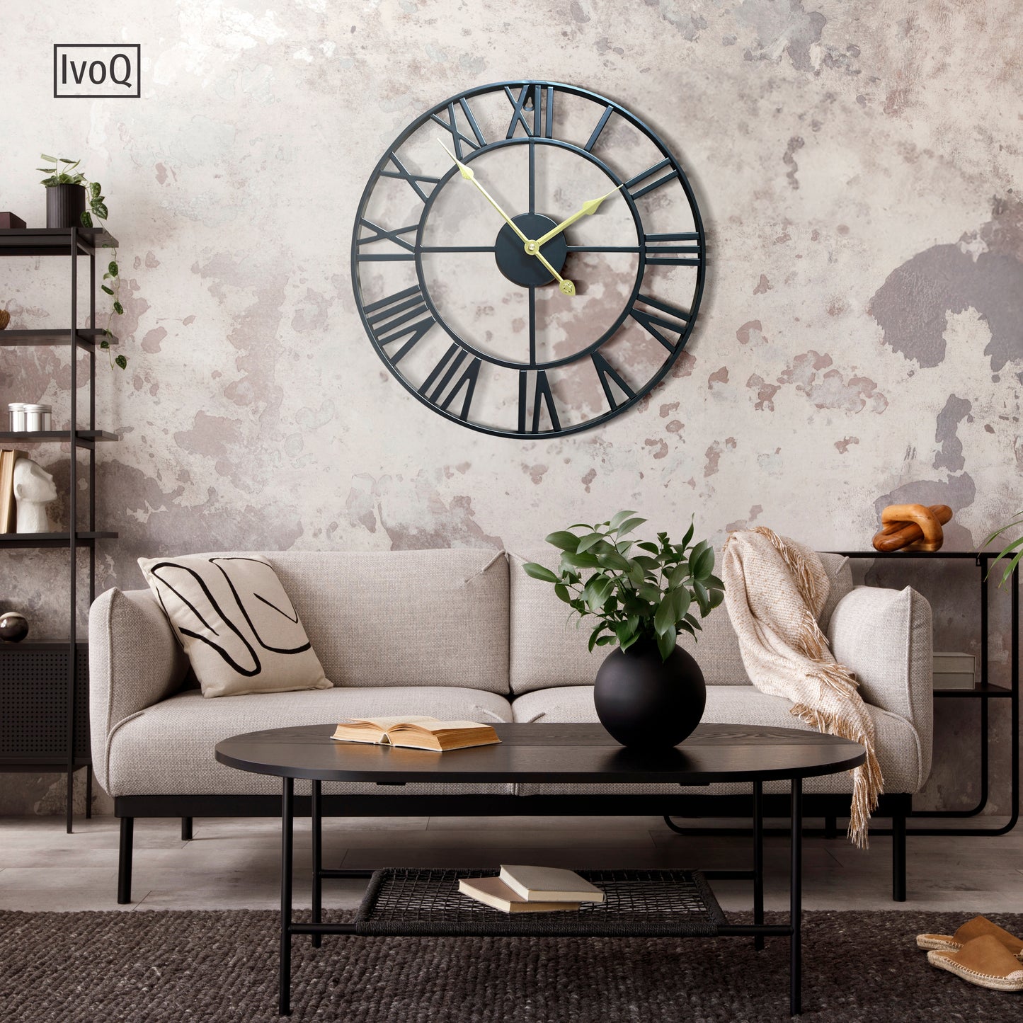 IvoQ Wandklok Zwart Romeins Gouden Wijzers 40 cm-IvoQ