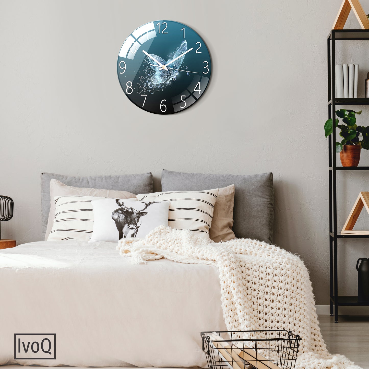 IvoQ Stijlvolle Groene Klok met Vlinder Design Ø 30 cm-IvoQ