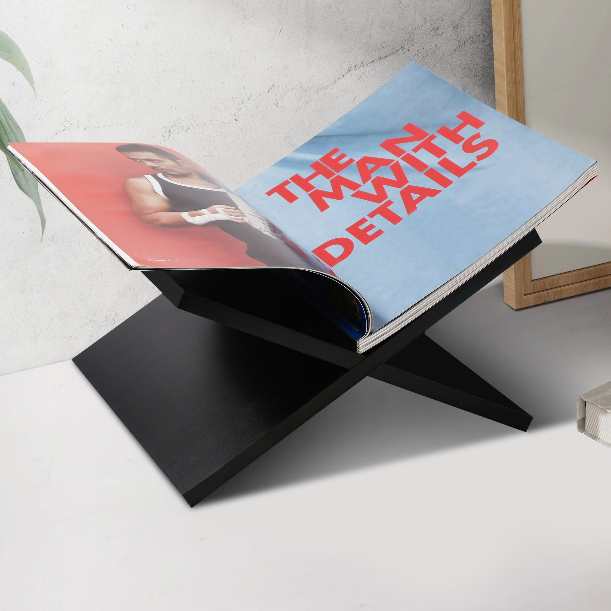 IvoQ Boekenstandaard X Zwart-IvoQ